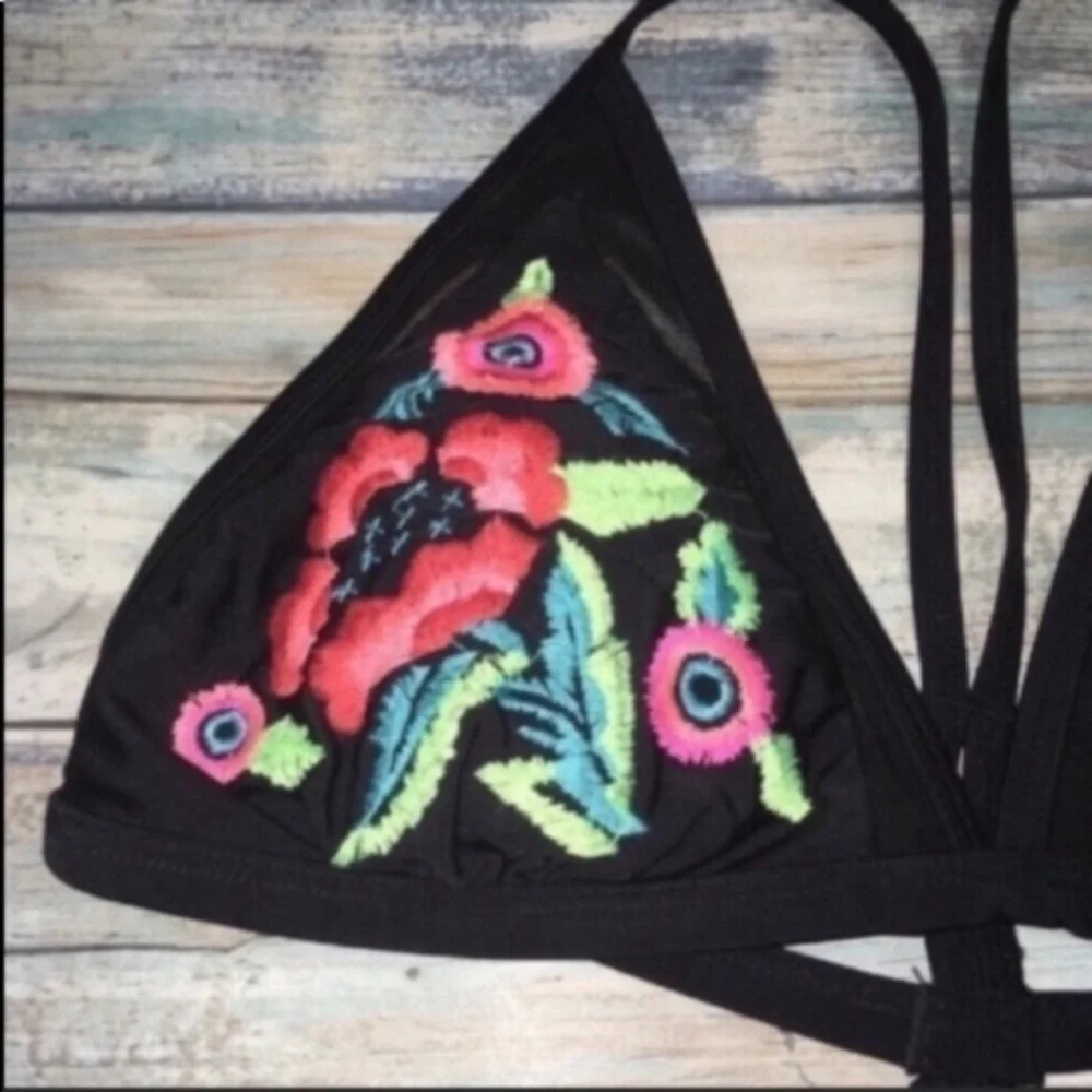 Xhilaration Black Floral Embroidered Bikini Large Triangle Mesh Bralette Swim - Picture 3 of 6